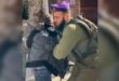 قائد الجيش"ندد بالاعتداء على الناشط اليساري في الخليل: "تصرفات الجنود قاسية"